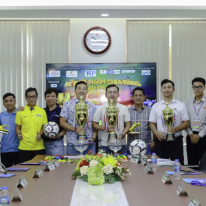 tu-san-co-den-hop-tac-ben-vung-tai-giai-bong-da-cbsc-lan-iii-2025-tranh-cup-tkp